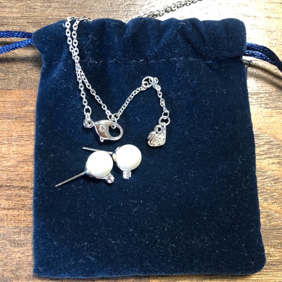 Swarovski Earings and Necklace Set - Picture 8 of 8